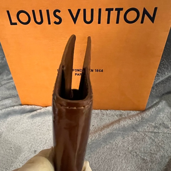 Authentic Louis Vuitton Vernis Agenda - Picture 5 of 8